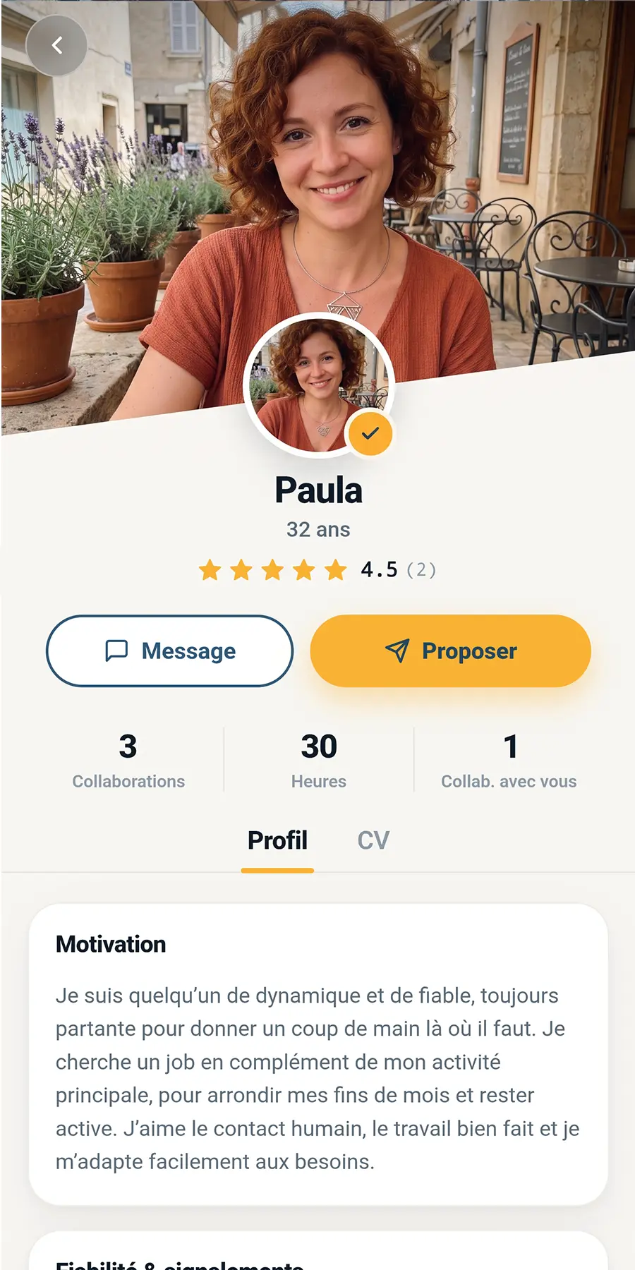 Profil d'une candidate vérifiée avec sa note, ses collaborations et sa motivation